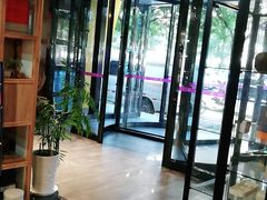 -艾豪森酒店(西安大雁塔大唐不夜城店)