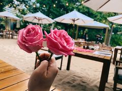 -三亚艾迪逊酒店·海滩烧烤 BARBACOA·现场乐队·浪漫晚餐·烧烤海鲜