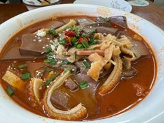 -胡子饮食店