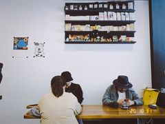 大堂-black rainbow coffee