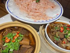 -贤合庄卤味火锅(安吉万达店)