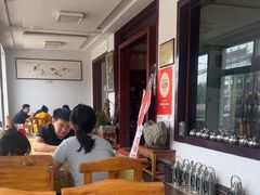 -雪湖煜辰鱼头老店(雪野湖店)