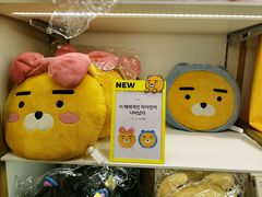 -KAKAO FRIENDS(弘大店)
