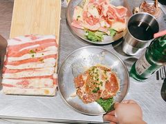 -马路牙子烧烤音乐酒馆(望京店)