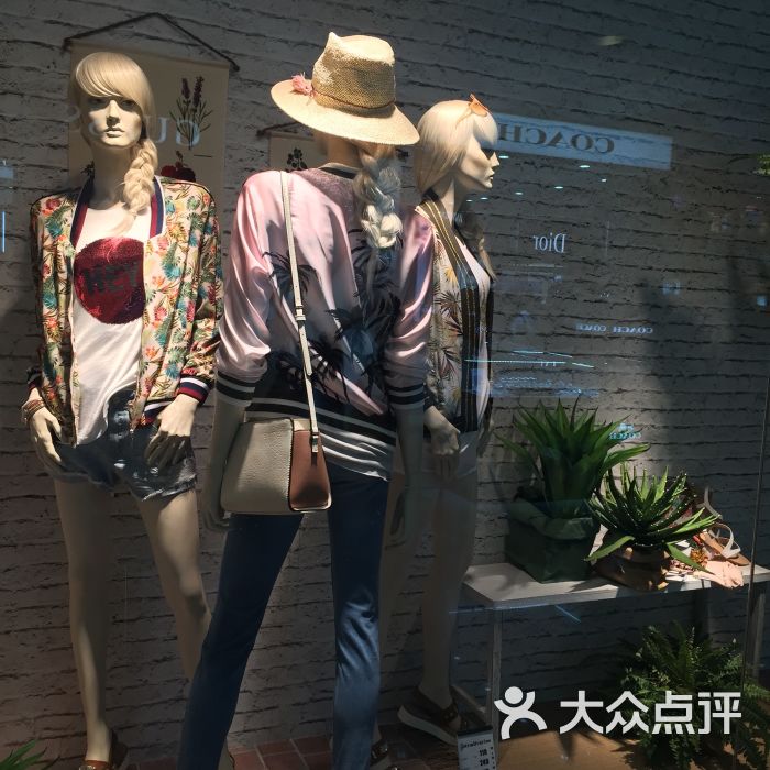 stradivarius(正佳广场店)-图片-广州购物-大众点评网