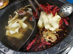 鸳鸯锅具-宽板凳老灶火锅(簋街店)