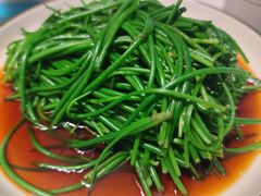 -一个勺子新疆锡伯主题私房菜(红墙巷49号院店)