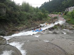 -龙井峡漂流