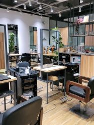 -Mentor Hair Salon