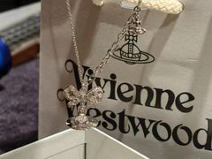-Vivienne Westwood(上海来福士广场店)