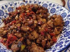 老干妈炒仔鸡-新新湘菜馆(新中街二条店)