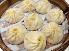 蟹粉小笼包-馋三尺蟹粉小笼(人民广场店)