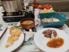 -金马门国际美食百汇(珞喻路店)