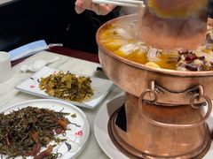 -蔼若春.传承三十年云南菜(金碧公园店)