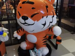 -HUZI虎滋精酿餐吧(京西大悦城店)