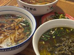 -矮子粉店1985·长沙米粉(湘春路店)