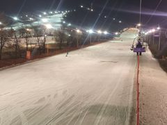 -庙香山滑雪场