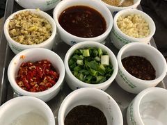-朝伟清真铜瓢牛肉馆(三十年老·店)