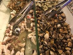 -海吃海喝海鲜烤肉餐厅