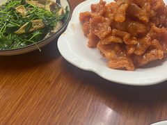 -胡子饮食店