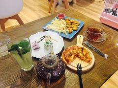 -藦茜花园宠物主题亲子互动体验馆(国顺东路店)