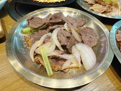 -猪啊牛呀羊啊铜盘烤肉(正大广场店)