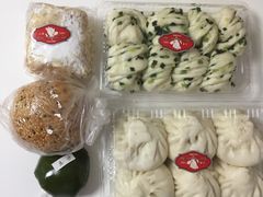 -白玉兰食品(中山公园龙之梦店)