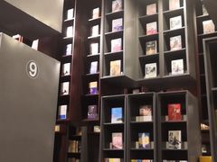 -当当梅溪书院(步步高梅溪新天地店)