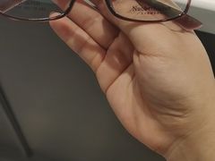 -宏宇眼镜蔡司依视路折扣店(兆佳眼镜城店)