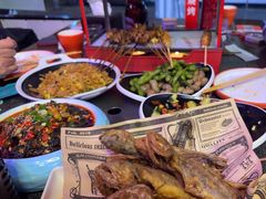 -路边边.炒菜烧烤.音乐餐厅(良乡长虹店)