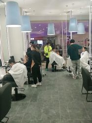 -Mentor Hair Salon
