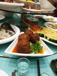 四喜丸子-喜宴酒店幸福里(星摩尔购物中心店)