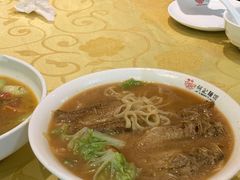 -何记面馆(龙泉山店)