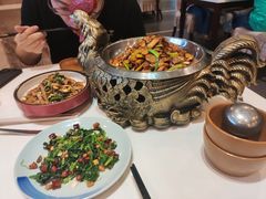 -小六汤包砂煲菜(文景路店)