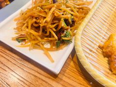 -东北人家铁锅炖(水岸帝景店)