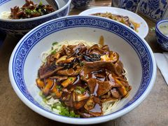 -沪西老弄堂面馆(定西路店)