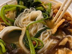 -老牌柳州螺蛳粉(同班同学美食城店)