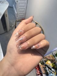 -爱纶美·美甲美睫半永久
