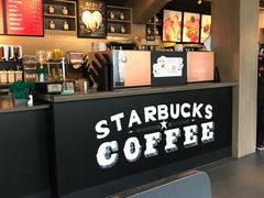 -星巴克(西藏路店)