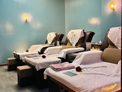 -秘地·影院式足浴SPA(凤三旗舰店)