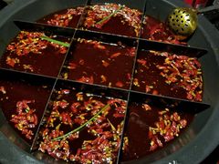 麻辣九宫格-井格重庆火锅(新世纪店)