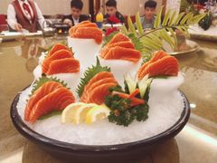 -东豪园林海鲜酒家(南港路辅路店)