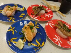 鱼腩寿司一贯-京樽回転寿司(奥林匹克店)