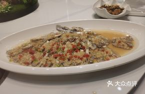 Garlic Steamed Clams
