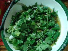 -拈签一笑黄牛肉辣卤串串