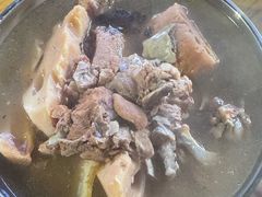 -燕子煨汤(山海关路店)