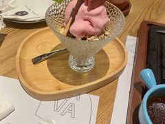 雪糕-原石牛扒·约会餐厅(龙城万科里店)