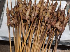 -东口码头·烧鸽子·鱼头泡饼·地方菜(金鹰悦城店)