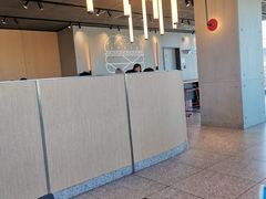 -麦当劳(展览路店)