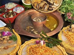 -滇釜火锅·能喝汤的火锅(车公庄店)